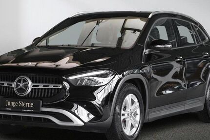 Mercedes-Benz GLA 200 13.985 km 35.470 &euro; Ahlen 59229