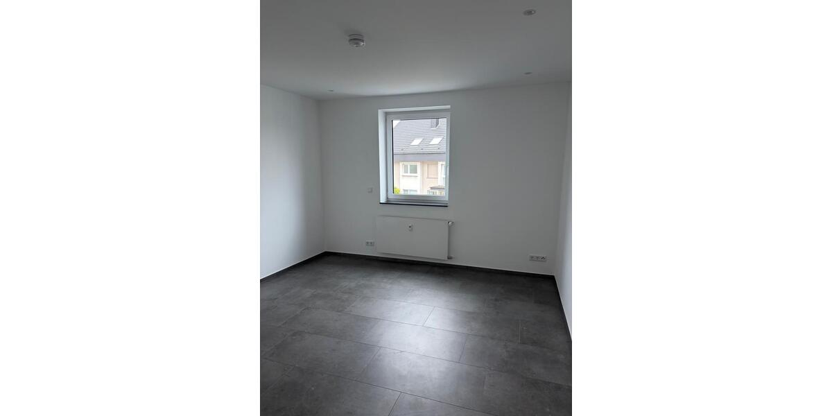 Etagenwohnung Holzwickede - 4 Zimmer, 100 m&sup2;, 1.050&euro; | Angebot:26548368