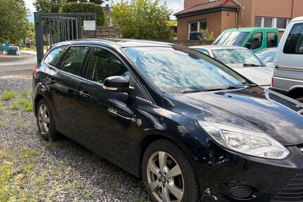 Ford Focus 198.000 km 3.700 &euro; Werl 59457