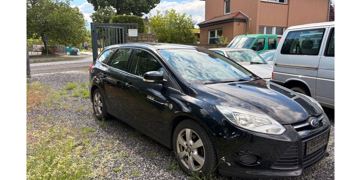 Ford Focus 198.000 km 3.700 &euro; Werl 59457