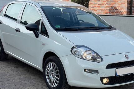 Fiat Punto 107.000 km 3.990 &euro; Ahlen 59227