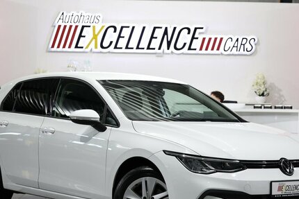 VW Golf VIII 2.0 TDI DSG LIFE IQ / NAVI+KAMERA, LED 53.000 km 21.111 &euro; Hamm 59077