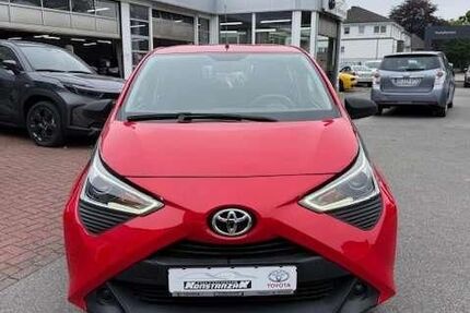 Toyota Aygo (X) 58.110 km 9.900 &euro; Datteln 45711