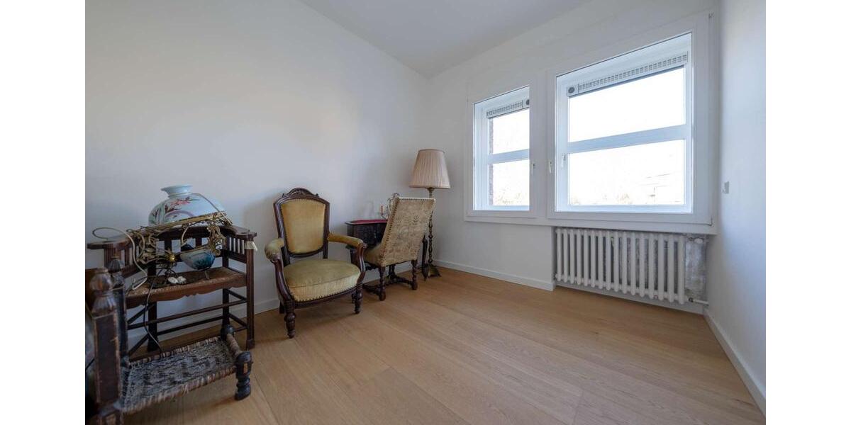 Einfamilienhaus Lünen Alstedde - 4 Zimmer, 210 m&sup2;, 2.160&euro; | Angebot:25656419