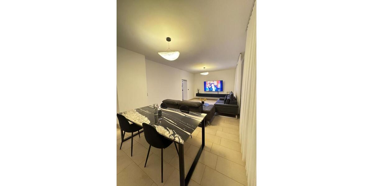 Etagenwohnung Dortmund Mengede - 5 Zimmer, 120 m&sup2;, 1.210&euro; | Angebot:22479509