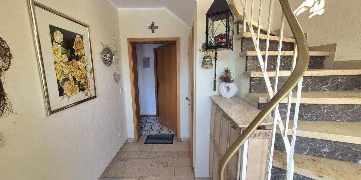 Einfamilienhaus Ahlen Innenstadt - 6 Zimmer, 189 m&sup2;, 379.000&euro; | Angebot:25693135