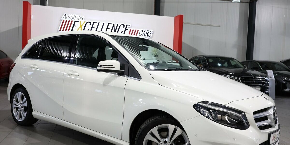 Mercedes-Benz B 200 URBAN SPORT WHITE / MATRIX-LED / LEDER 120.000 km 15.111 &euro; Hamm 59077