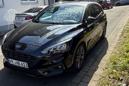 Ford Focus 69.400 km 15.400 &euro; Iserlohn 58644