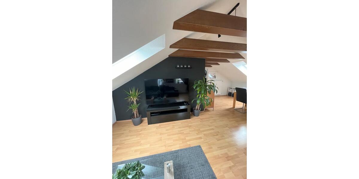 Dachgeschoßwohnung Hamm - 1.5 Zimmer, 50 m&sup2;, 550&euro; | Angebot:25636024