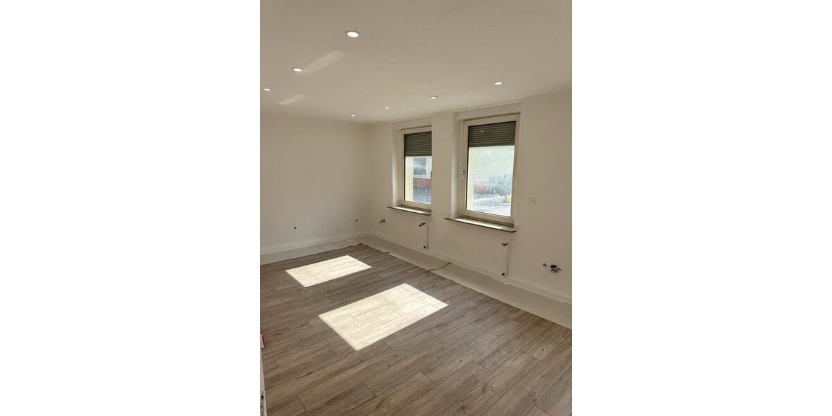 Erdgeschoßwohnung Waltrop - 4 Zimmer, 111 m&sup2;, 1.110&euro; | Angebot:25896651