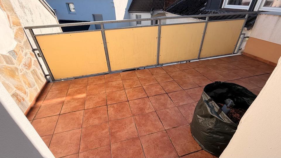 Dachgeschoßwohnung Iserlohn - 2 Zimmer, 50 m&sup2;, 620&euro; | Angebot:25853039