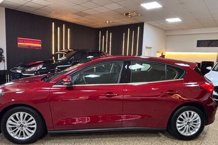 Ford Focus 67.016 km 15.900 &euro; Dortmund 44388