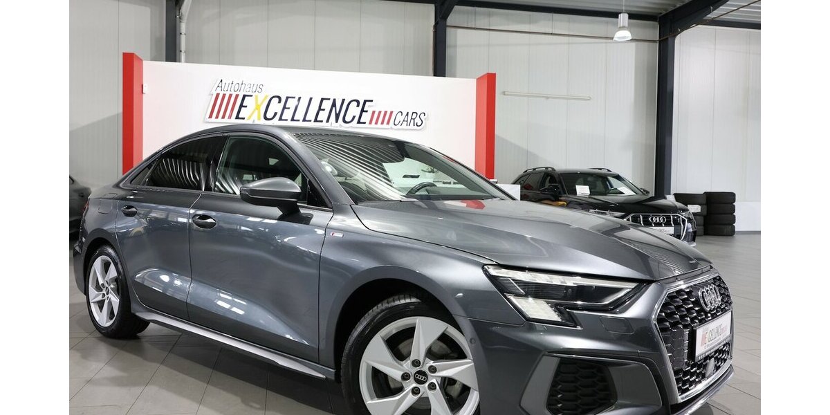 Audi A3 LIMOUSINE 30 TFSI S-LINE MATRIX, VOLL-LEDER 60.000 km 24.777 &euro; Hamm 59077