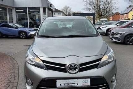 Toyota Verso 168.856 km 8.900 &euro; Datteln 45711
