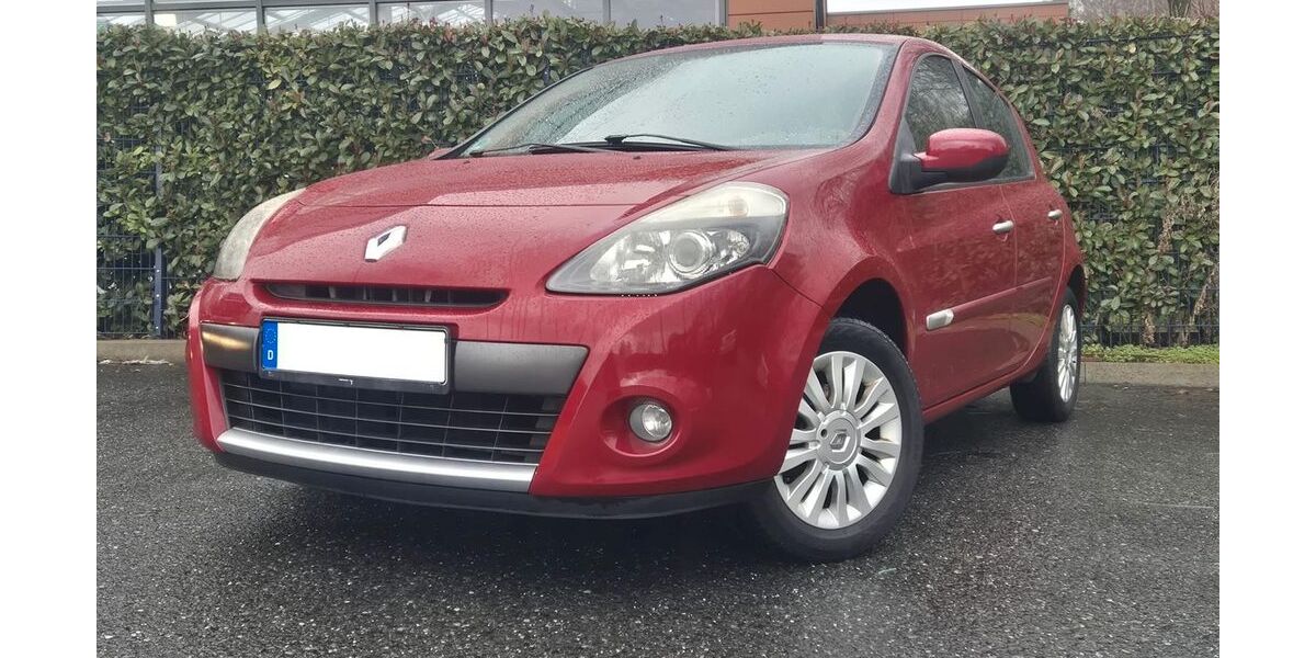 Renault Clio 161.000 km 2.290 &euro; Dortmund 44139