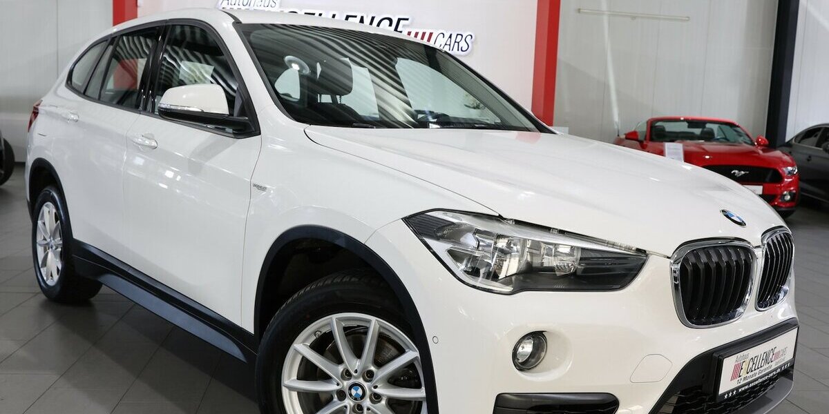 BMW X1 sDrive 18i Advantage WHITE / AUTOMATIK / 89.000 km 17.991 &euro; Hamm 59077