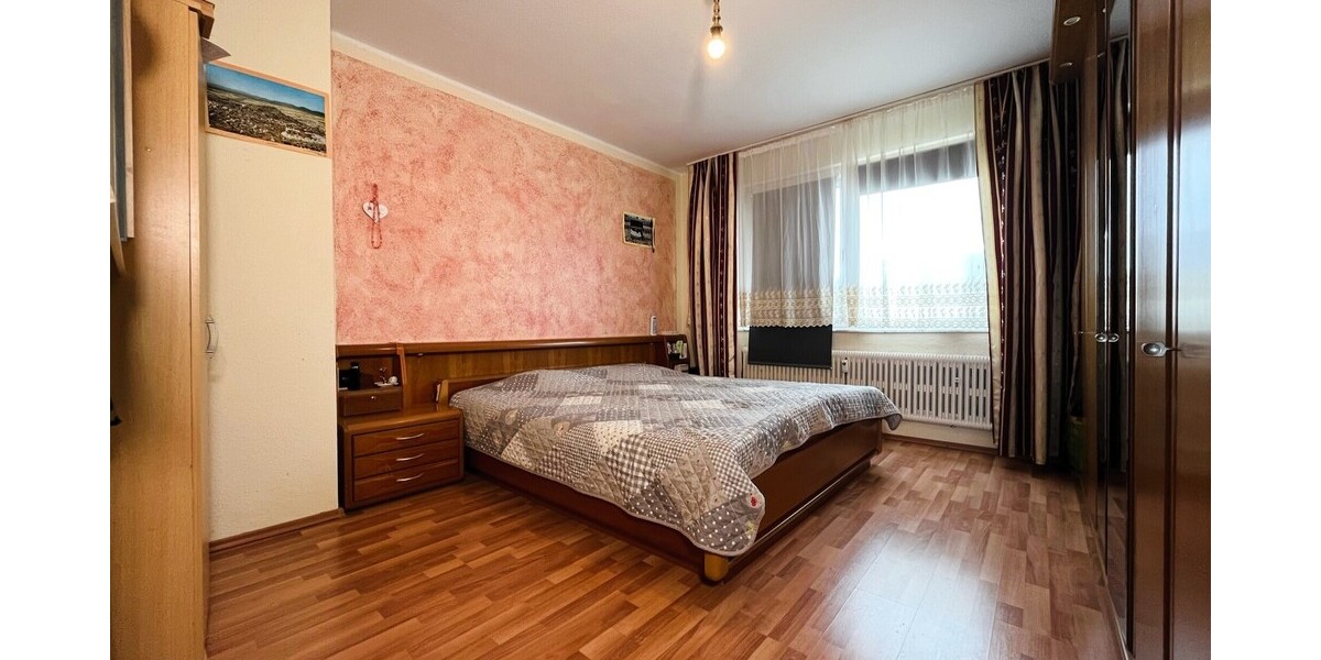 Familien aufgepasst! Geräumige 6-Zimmer-Etagenwohnung mit 2 Bädern & 2 Balkonen am Dortmund Hafen - Etagenwohnung Dortmund Innenstadt Nord | Angebot:15649683