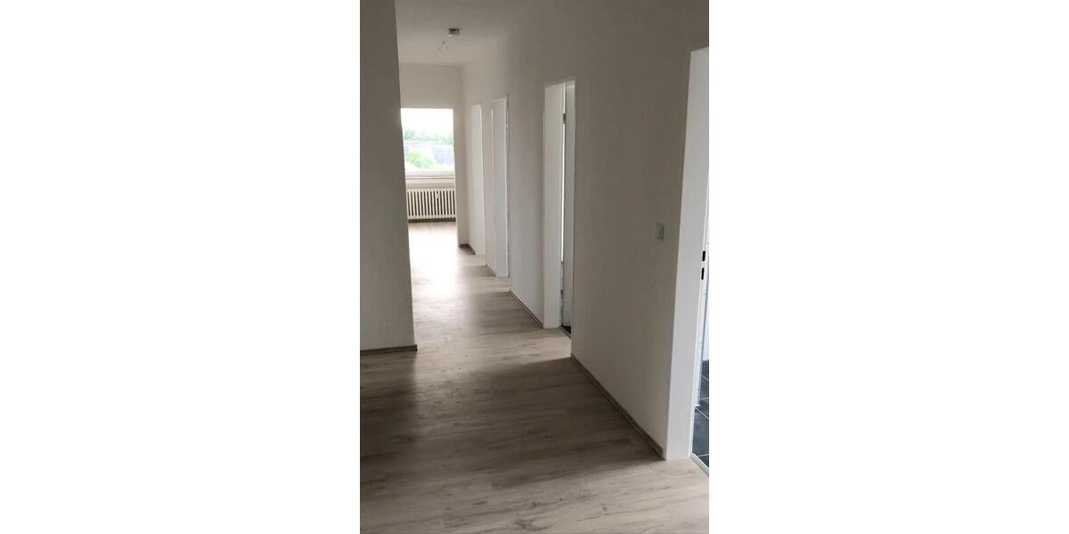 Etagenwohnung Wickede (Ruhr) - 4 Zimmer, 90 m&sup2;, 585&euro; | Angebot:26545828