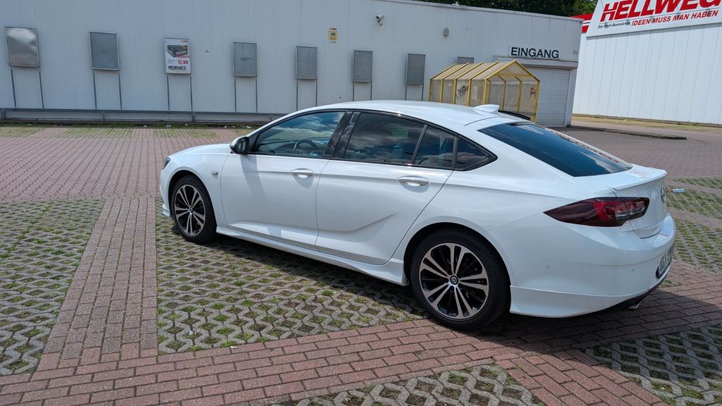 Opel Insignia 124.000 km 11.990 &euro; Dortmund 44143