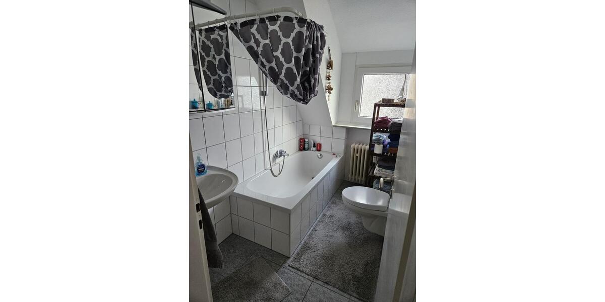 Dachgeschoßwohnung Menden (Sauerland) Bösperde - 3 Zimmer, 75 m&sup2;, 595&euro; | Angebot:24373312
