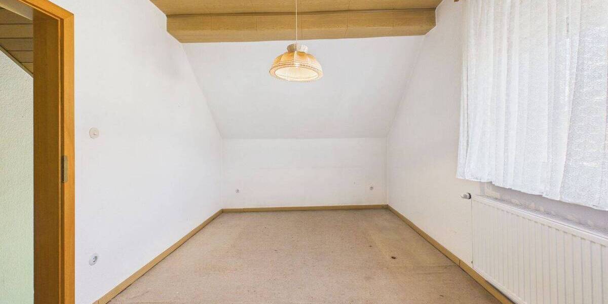 Doppelhaushälfte Hamm Herringen - 3 Zimmer, 94 m&sup2;, 180.000&euro; | Angebot:26017003