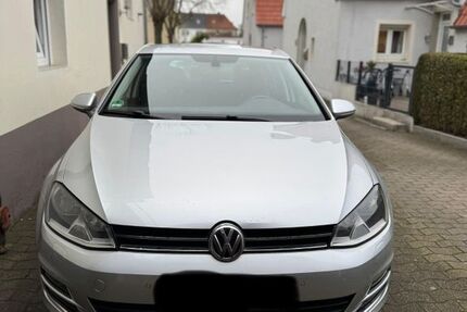 VW Golf 195.000 km 6.700 &euro; Ahlen 59229