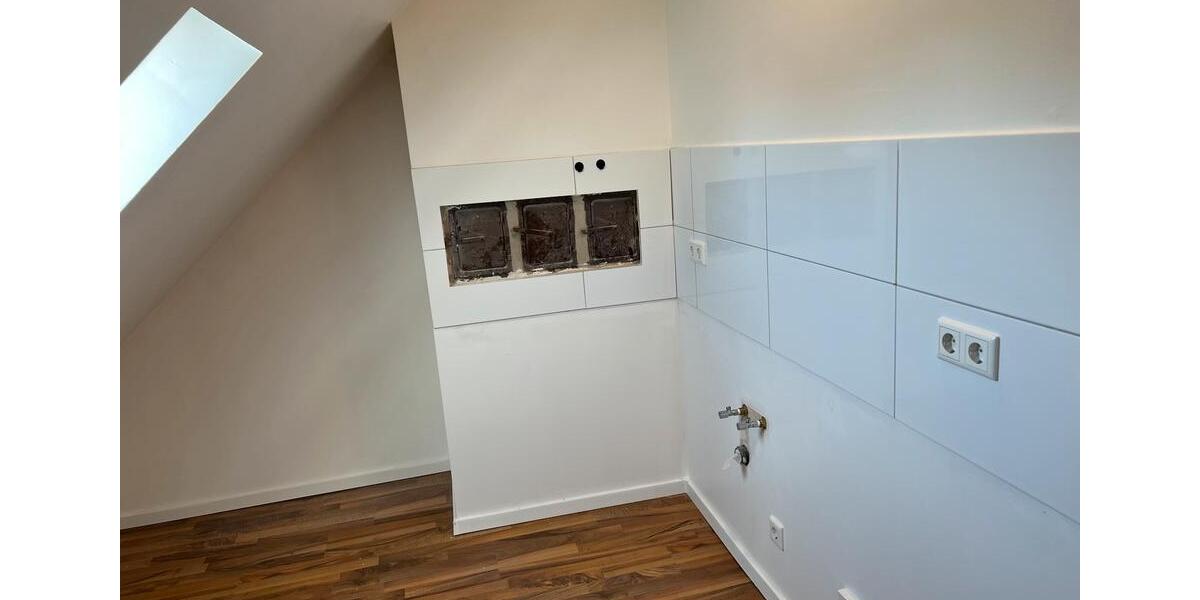 Dachgeschoßwohnung Hamm - 1 Zimmer, 35 m&sup2;, 500&euro; | Angebot:25861355