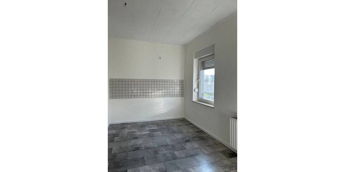 Etagenwohnung Arnsberg Neheim-Hüsten - 2 Zimmer, 65 m&sup2;, 390&euro; | Angebot:25984415