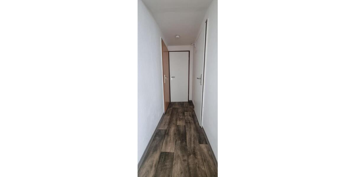 Etagenwohnung Iserlohn Sümmern - 2 Zimmer, 65 m&sup2;, 410&euro; | Angebot:25569614