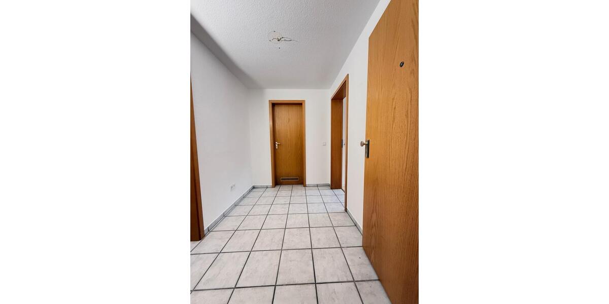 Etagenwohnung Schwerte - 2 Zimmer, 42 m&sup2;, 300&euro; | Angebot:25947673