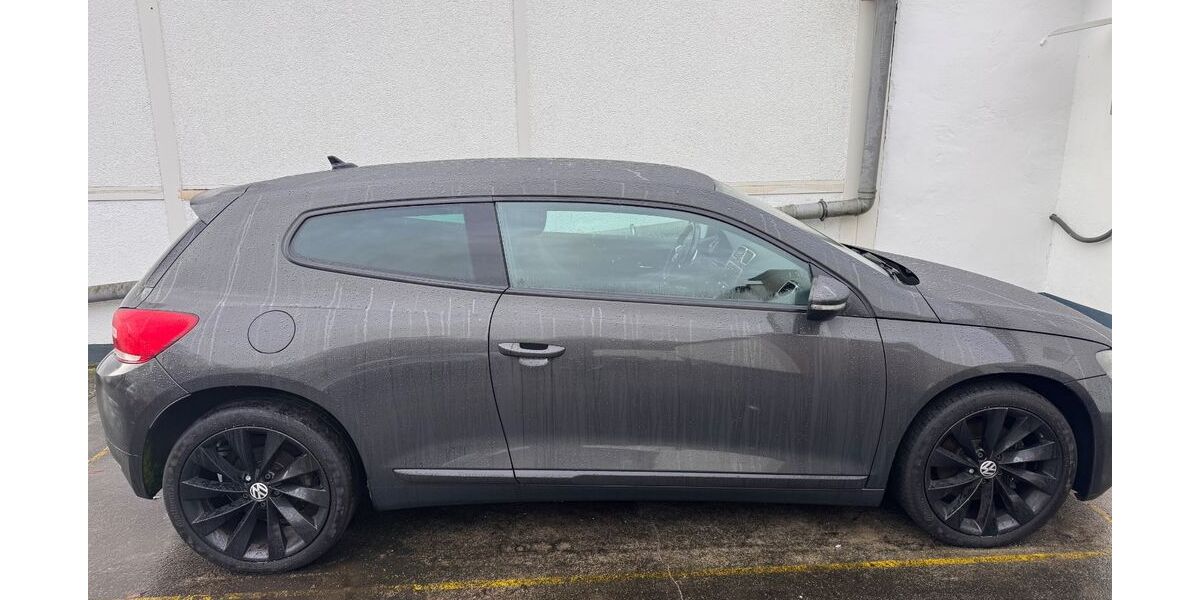 VW Scirocco 140.000 km 9.500 &euro; hamm 59071