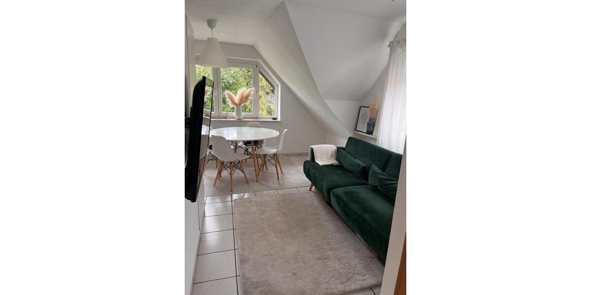 Dachgeschoßwohnung Werne - 2 Zimmer, 40 m&sup2;, 250&euro; | Angebot:26632806