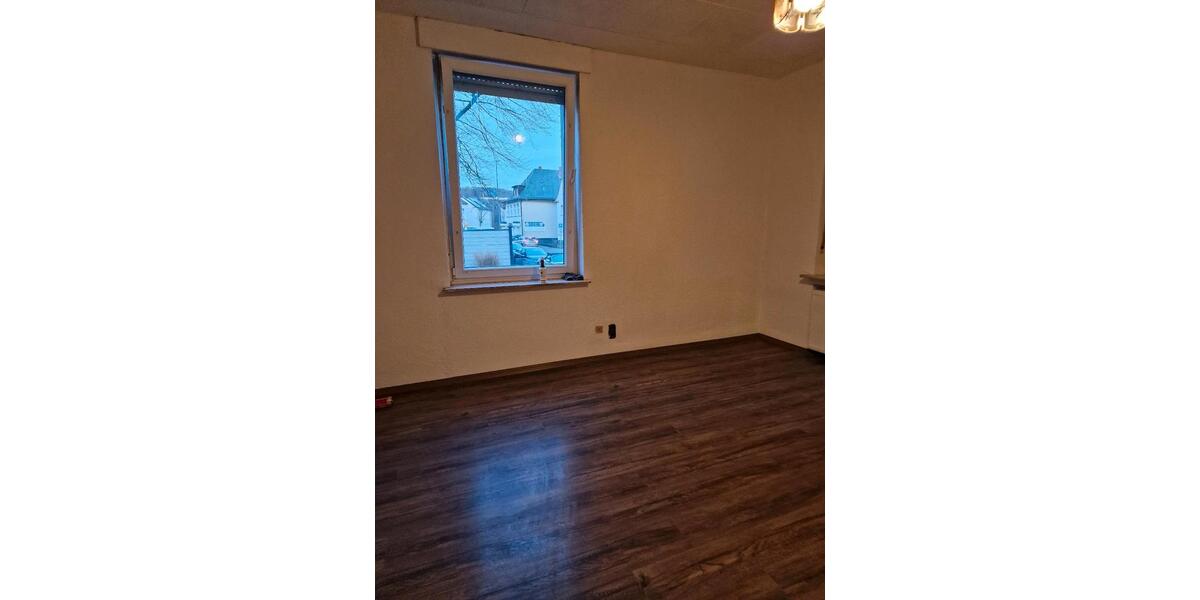 Erdgeschoßwohnung Iserlohn Grüne - 1 Zimmer, 54 m&sup2;, 600&euro; | Angebot:23831658