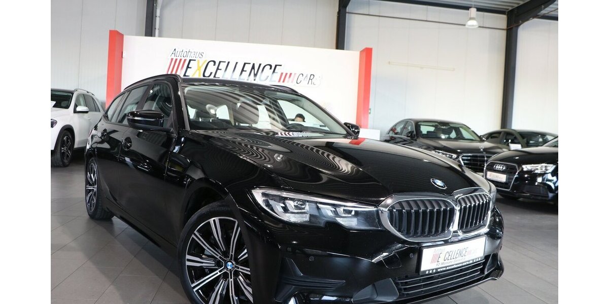 BMW 330d Touring ADVANTAGE / LED / LIVE+NAVI+ 149.000 km 22.993 &euro; Hamm 59077
