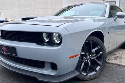 Dodge Challenger 59.000 km 28.900 &euro; Unna 59425