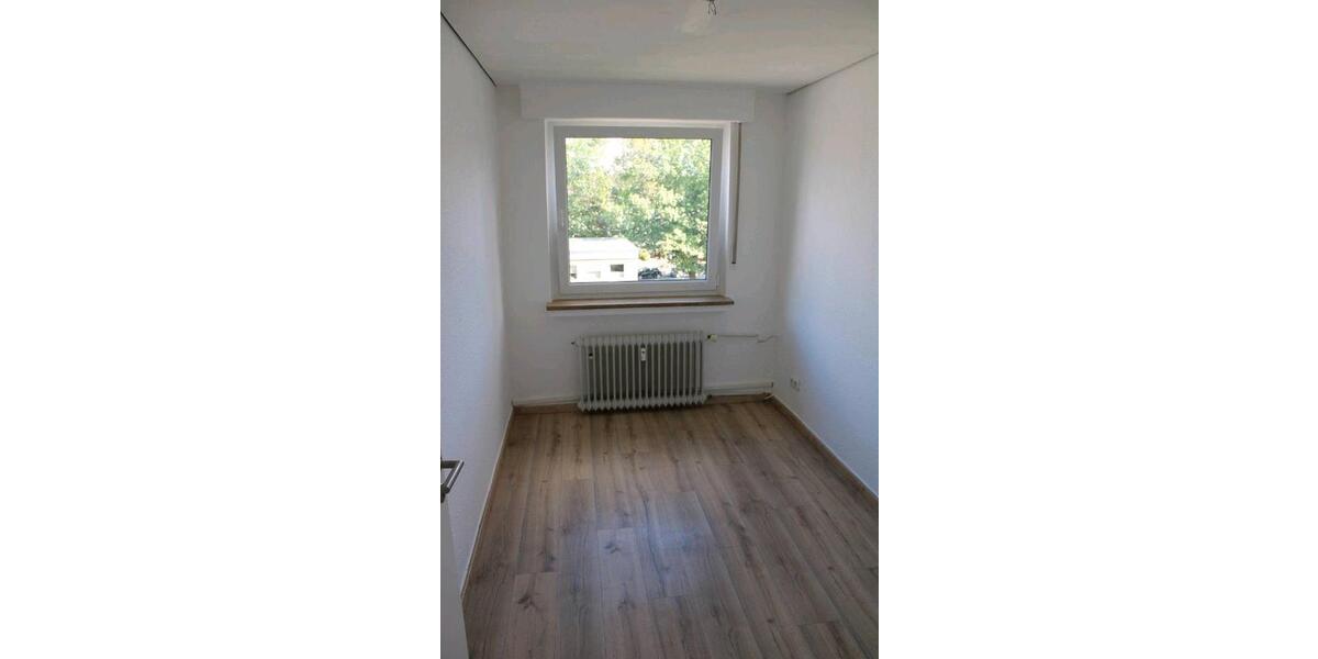 Etagenwohnung Kamen - 3 Zimmer, 76 m&sup2;, 600&euro; | Angebot:26564955