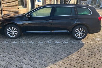 VW Passat Variant 127.600 km 18.999 &euro; Witten 58456