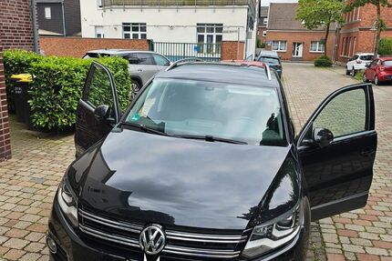 VW Tiguan 152.500 km 8.900 &euro; Ahlen 59227