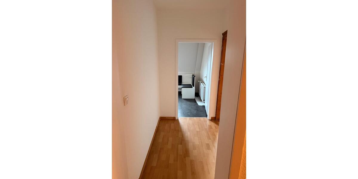 Dachgeschoßwohnung Hagen Hagen-Mitte - 3 Zimmer, 87 m&sup2;, 570&euro; | Angebot:25974602