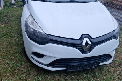 Renault Clio 133.000 km 5.000 &euro; Ahlen 59227