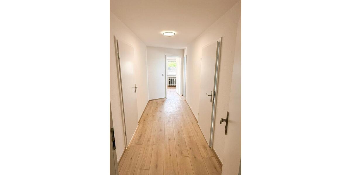 Dachgeschoßwohnung Wickede (Ruhr) - 3 Zimmer, 55 m&sup2;, 695&euro; | Angebot:26534182