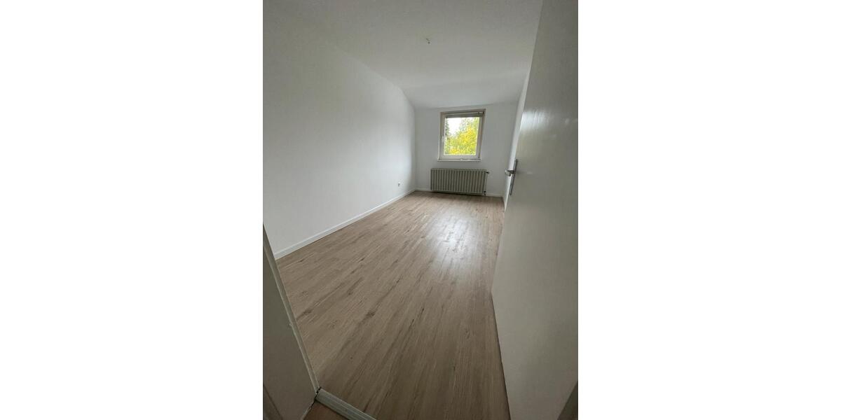 Etagenwohnung Dortmund Hörde - 3.5 Zimmer, 89 m&sup2;, 850&euro; | Angebot:25924186