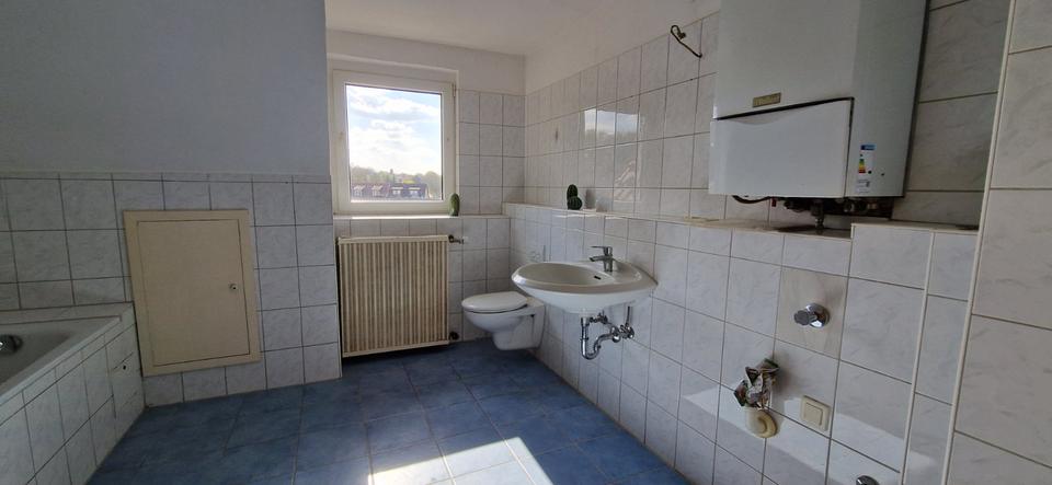 Dachgeschoßwohnung Witten - 4 Zimmer, 100 m&sup2;, 850&euro; | Angebot:25921631