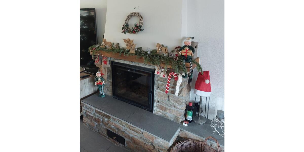 Etagenwohnung Iserlohn Sümmern - 6 Zimmer, 150 m&sup2;, 1.375&euro; | Angebot:25710774