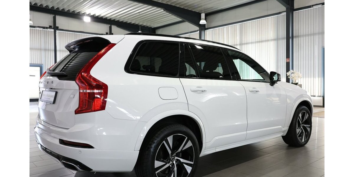 Volvo XC90 RECHARGE P-HEV AWD R-DESIGN SPORT 7-SITZER 137.000 km 37.991 &euro; Hamm 59077