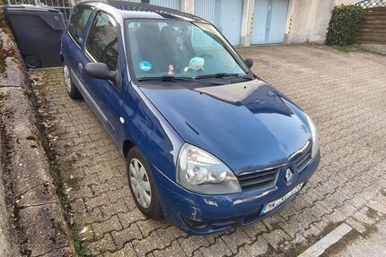 Renault Clio 155.000 km 750 &euro; Hemer 58675