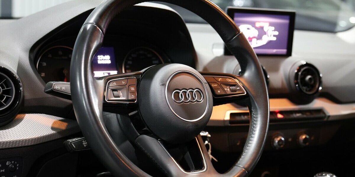 Audi Q2 1.4 TFSI SPORT / 1.HAND / ABN.AHK / PDC / SHZ 138.000 km 14.111 &euro; Hamm 59077