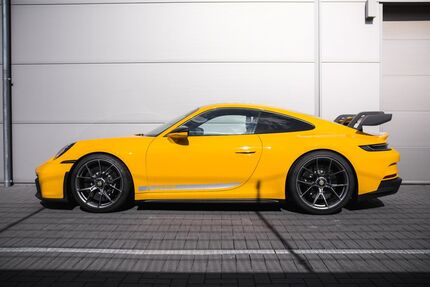 Porsche 992 1.100 km 219.900 &euro; Holzwickede 59439