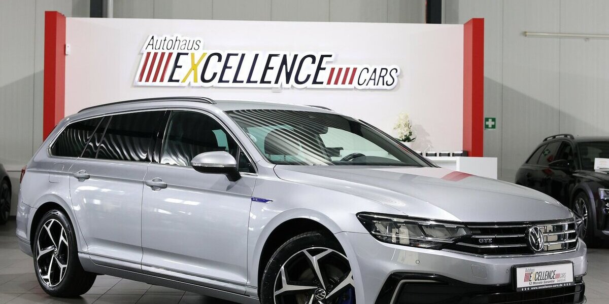 VW Passat Variant GTE DSG IQ BUSINESS R-LINE SPORT 86.000 km 24.600 &euro; Hamm 59077