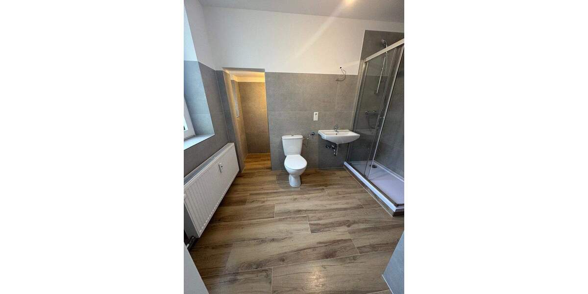 Etagenwohnung Witten Annen - 3 Zimmer, 85 m&sup2;, 890&euro; | Angebot:25910520
